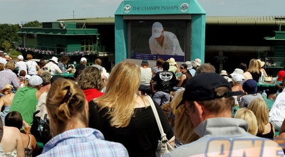 לא כולם קיבלו כרטיס.. (GettyImages) לא כולם קיבלו כרטיס.. (GettyImages)