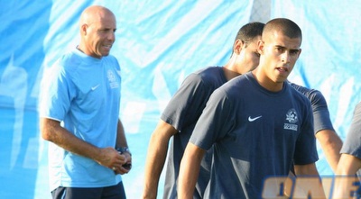 טל בן חיים באימון הבכורה של מכבי פתח תקווה (מיכה בננו)