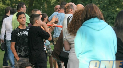 אוהדים ישראלים הגיעו לעודד את הצהובים עם וובוזלות (ליאור טימור)