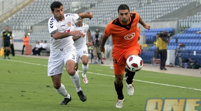 משה ביטון. דאגה ממצב ברכו הפגועה (דרור עינב)