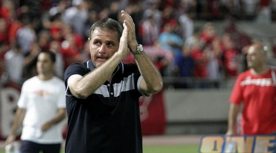 גוטמן מודה לקהל אחרי השני (דרור עינב)