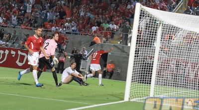 השער הרביעי כבר לגמרי הוציא את הרוח ממפרשי הבוסנים (מיכה בננו)