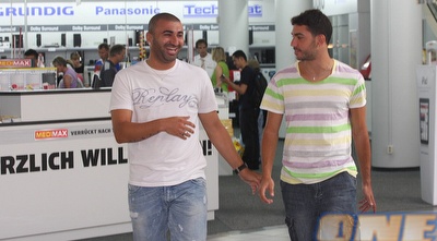 ערן לוי וחן עזריאל (גיא בן זיו)