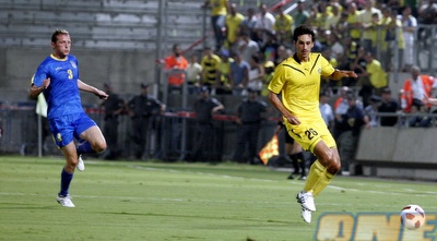 אבי סטרול. עורך בכורה מחודשת במדים הצהובים (דרור עינב)