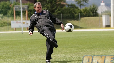 הימנית של גוטמן (רועי גלדסטון) הימנית של גוטמן (רועי גלדסטון)