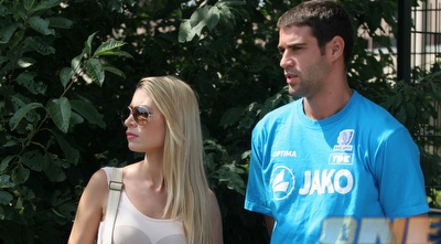 תמונות לגליצ´ים של ארבייטמן ואישתו (ליאור טימור) תמונות לגליצ´ים של ארבייטמן ואישתו (ליאור טימור)