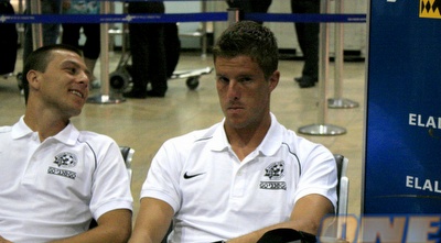 מאנצ´ה מחכה בסבלנות (יניב גונן)