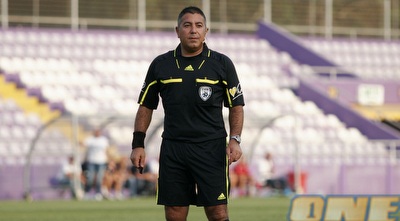 איתן תבריזי (רועי גלדסטון)