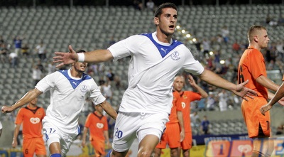 דודו ביטון חוגג (דרור עינב) דודו ביטון חוגג (דרור עינב)