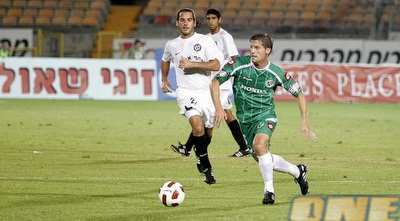 אדריאן סילבה. ימתין על הספסל (דרור עינב)