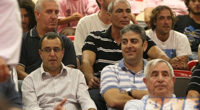 טל נתן אלי רבי. האם הצוות הותיק יעמוד במשימה? (קובי אליהו) טל נתן אלי רבי. האם הצוות הותיק יעמוד במשימה? (קובי אליהו)