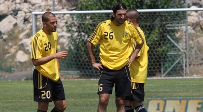 סטיבן כהן. מחכה לשיחרור הרשמי מרעננה (גיא בן זיו)