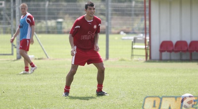 צ´קאנה. מתרגל לחבריו הישנים שוב (רועי גלדסטון) צ´קאנה. מתרגל לחבריו הישנים שוב (רועי גלדסטון)