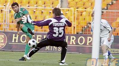 דבאלשווילי כובש מול הבלארוסים. אפילו המוציא לפועל היחיד הוחלף (רויטרס)