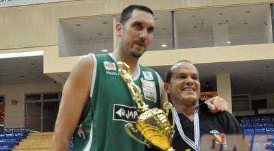 ג´פניקה מעדני מיקי גמר (גיא איזנר)