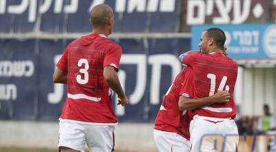 הפועל חוגגת (רועי גלדסטון)