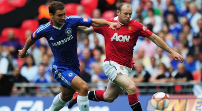 איבנוביץ´ נאבק עם רוני (GettyImages)