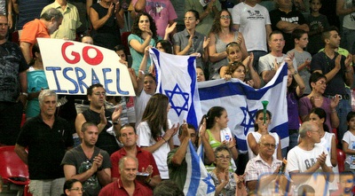 האוהדים שהגיעו לזיסמן (יניב גונן)