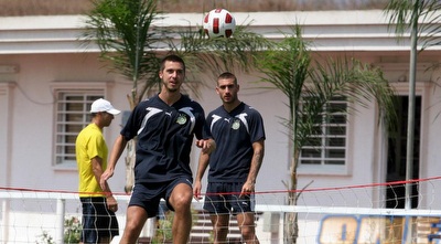 מדוניאנין ועטר. לכתוב על שניהם? בשביל מה? (ליאור טימור)