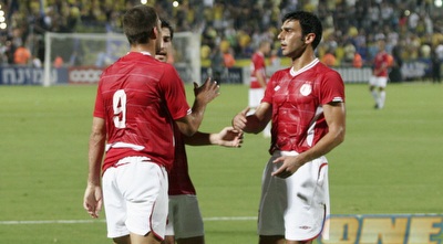 שבחון עם שכטר וקנדה בדרבי. &qout; (רועי גלדסטון)