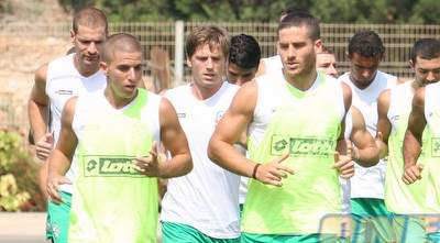 תומר חמד ועידן ורד. הקשר לא זקוק לניתוח (עמית מצפה)