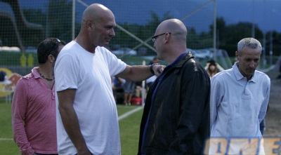 מוני הראל ואמיר לובין (רועי גלדסטון)