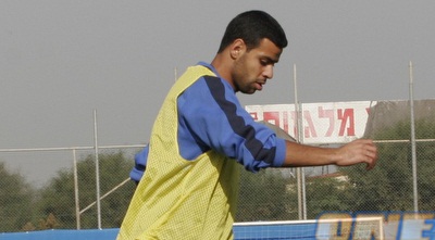 רוביל סרסור באימון מכבי פ&qout;ת (אמיר לוי)