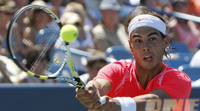 רפאל נדאל עושה פרצוף אבל לא באמת התאמץ מול דנט (רויטרס)