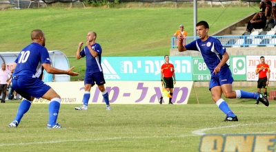 מחמוד עבאס חוגג (יניב גונן) מחמוד עבאס חוגג (יניב גונן)