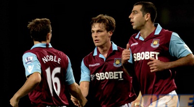 פארקר, בן חיים ונובל חוגגים (GettyImages) פארקר, בן חיים ונובל חוגגים (GettyImages)