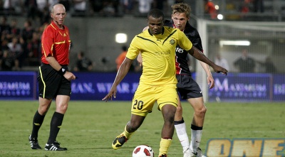 סידיבה. נזקק יותר מדי פעמים לעזרת חברו הבוסני (שי לוי)