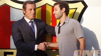 מסצ´ראנו והנשיא רוסל מתוודעים אחד לשני (רויטרס) מסצ´ראנו והנשיא רוסל מתוודעים אחד לשני (רויטרס)