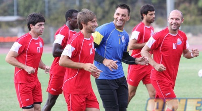 קאלה, סטויאנוביץ´ וגרוביישיץ באימון (עמית מצפה) קאלה, סטויאנוביץ´ וגרוביישיץ באימון (עמית מצפה)