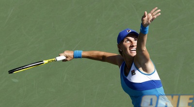 קוזנצובה בפעולה. מובילה את רוסיה לגמר הפדרציה (רויטרס)