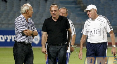 אברהם גרנט עם לואיס פרננדז ואבי לוזון (שי לוי) אברהם גרנט עם לואיס פרננדז ואבי לוזון (שי לוי)