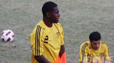 טינגה. שוחרר מהקבוצה לאחר שלא הרשים (גיא בן זיו) טינגה. שוחרר מהקבוצה לאחר שלא הרשים (גיא בן זיו)