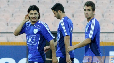 אלמוג כהן ודני בונדר (יניב גונן)