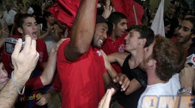 איפה וויל? סולומון: &qout; (שרון קביליו) איפה וויל? סולומון: &qout; (שרון קביליו)