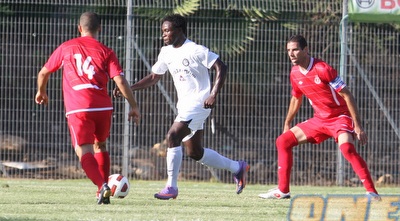 וואליד באדיר וגילי ורמוט סוגרים את ג´אקו ערפאת (עמית מצפה)