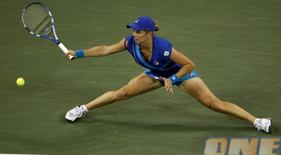 קלייסטרס מפגינה ביצועים על המגרש (רויטרס) קלייסטרס מפגינה ביצועים על המגרש (רויטרס)