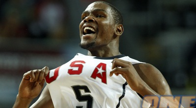 דוראנט. נראה כאילו הוא יכול לקלוע 50 נקודות אם ירצה (רויטרס) דוראנט. נראה כאילו הוא יכול לקלוע 50 נקודות אם ירצה (רויטרס)