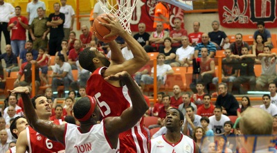 הפועל ת&qout;א - הפועל ירושלים (משה חרמון)