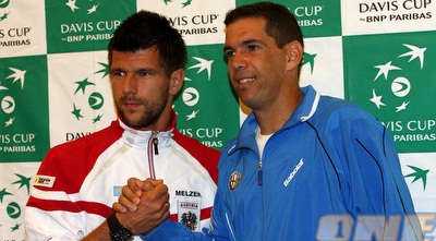 לוי ומלצר. הישראלי יודע שיהיה לו קשה (דרור עינב)