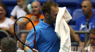 סלע מתנגב לאחר השבירה (יניב גונן)