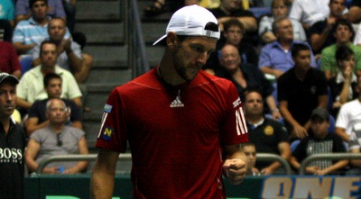 מלצר. ההגשות שלו לא השאירו סיכוי לסלע במערכה השניה (יניב גונן)