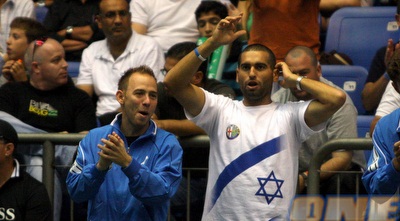 אנדי רם ודודי סלע (יניב גונן)