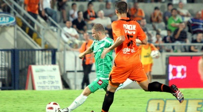 עלי עותמאן מחפש את השער (משה חרמון) עלי עותמאן מחפש את השער (משה חרמון)