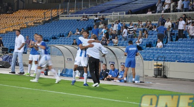 חגיגה פ&qout;ת (גיא איזנר)