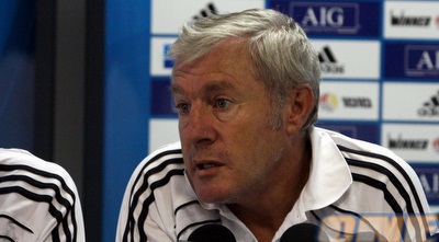 לואיס פרננדז. &qout;ביני ובין בניון יש קשר מיוחד&qout; (יניב גונן) לואיס פרננדז. &qout;ביני ובין בניון יש קשר מיוחד&qout; (יניב גונן)