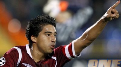 נובואה חוגג. העלה את קבוצתו ליתרון זמני בפנדל (רויטרס)